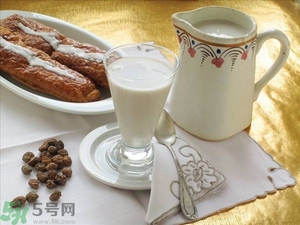 早上喝豆奶好嗎？晚上喝豆奶好嗎？