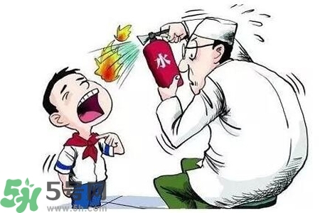 慢性咽炎的發(fā)病因素？慢性咽炎的并發(fā)癥有哪些？