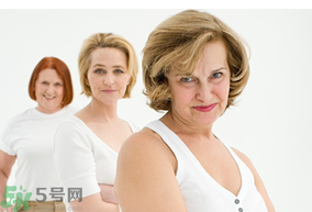 女人絕經(jīng)后怎么過性生活？女人絕經(jīng)后可以過性生活嗎？