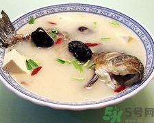 孕婦喝鯽魚湯有什么好處？孕婦喝鯽魚湯的功效與作用