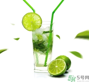 青檸檬好還是黃檸檬好？青檸和黃檸的區(qū)別