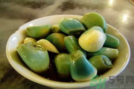 醋泡大蒜的好處有哪些？醋泡大蒜的壞處有什么？
