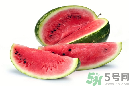 口腔潰瘍可以吃西瓜嗎？口腔潰瘍能不能吃西瓜？