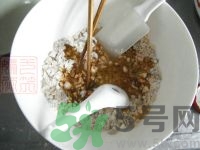五仁月餅是哪五仁？五仁月餅是哪五種材料？