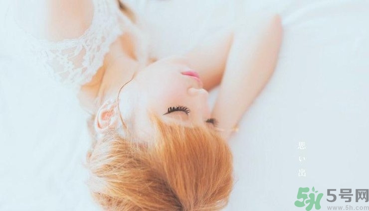 19歲男生身高體重標(biāo)準(zhǔn)是多少？19歲女生的標(biāo)準(zhǔn)身高體重是多少？