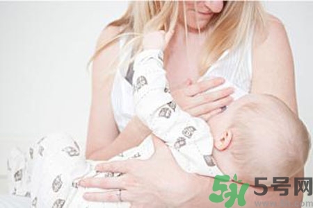 乳房脹痛的按摩方法是什么？如何預防產(chǎn)后乳房脹痛？