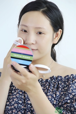 約會(huì)化什么妝？約會(huì)怎么化妝？