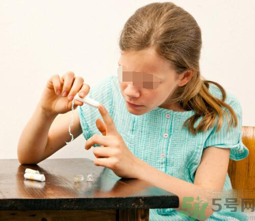用衛(wèi)生棉條可以游泳嗎？游泳后要更換衛(wèi)生棉條嗎？