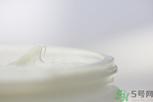 妝前乳有必要用嗎？妝前乳什么時(shí)候用？