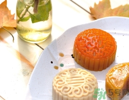 月餅一次吃多少比較好？月餅吃多了會(huì)怎樣？