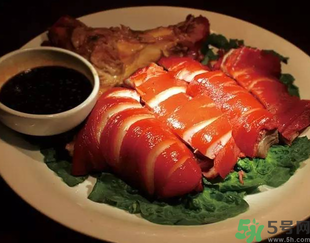 膽結(jié)石可以吃月餅嗎？膽結(jié)石患者吃月餅的危害