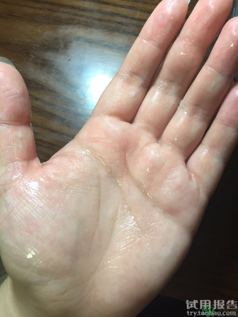 春雨和水光面膜哪個(gè)好？春雨面膜和水光面膜哪個(gè)好？