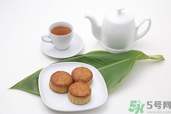 月餅熱量高嗎？吃月餅會胖嗎？