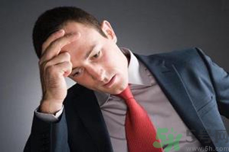男性更年期的表現(xiàn)有哪些？怎么判斷男性更年期？