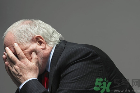男性更年期的癥狀有哪些？如何知道是否屬于男性更年期？
