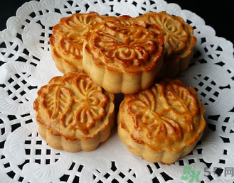 蓮蓉月餅怎么做好吃？蓮蓉月餅做法推薦
