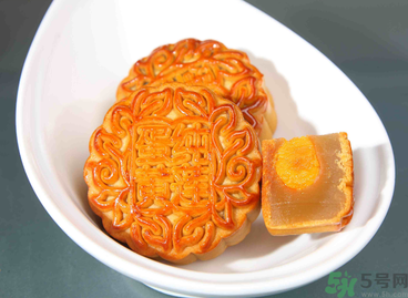 孕婦可以吃蓮蓉月餅嗎？孕婦吃月餅注意事項