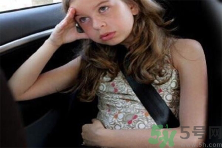 孩子暈車(chē)怎么辦？孩子暈車(chē)的原因是什么？