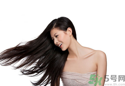產(chǎn)后多久開(kāi)始掉頭發(fā)？產(chǎn)后脫發(fā)會(huì)持續(xù)多久？