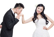 第一次接吻怎么接？和男生接吻沒感覺怎么辦？