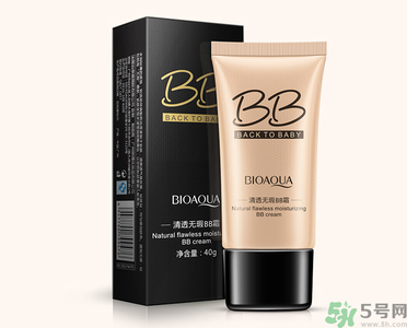 粉底液可以代替bb霜嗎？用粉底液好還是bb霜好？
