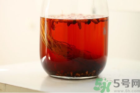 藥酒需要泡多長時(shí)間？泡藥酒的方法有哪些？