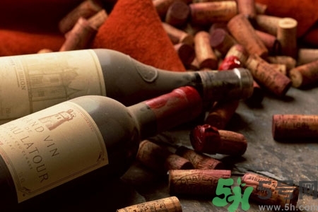 紅酒開瓶器怎么用？沒有開瓶器怎么開紅酒？
