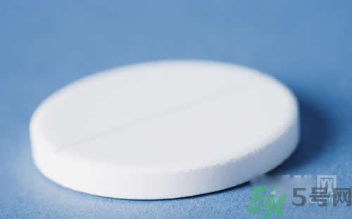鈣片可以空腹吃嗎？鈣片空腹吃好嗎？