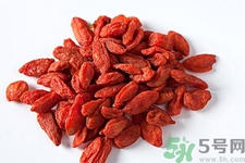 枸杞子泡酒怎么泡？枸杞酒的制作方法是什么？