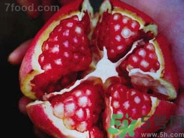 石榴里面發(fā)黑能不能吃？石榴發(fā)黑怎么辦？
