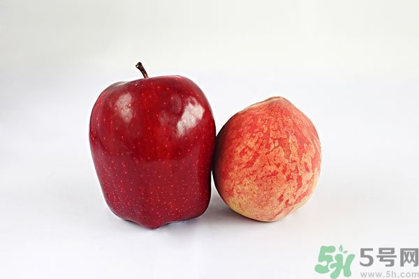 蘋果和桃子能一起榨汁嗎？蘋果和桃子能一起煮嗎？