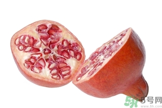 吃石榴手指發(fā)黃怎么辦？吃石榴手指變黑怎么辦？