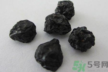 如何鑒別真假黑枸杞？黑枸杞價(jià)格多少？