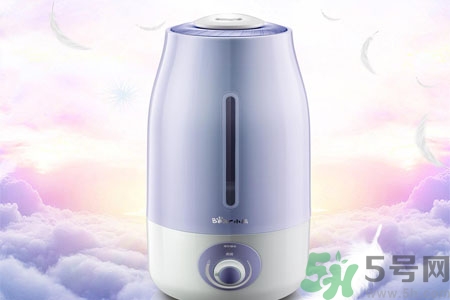 用加濕器好嗎？用加濕器的好處和壞處是什么？
