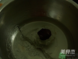 水晶月餅用的什么粉？水晶月餅的做法及配方