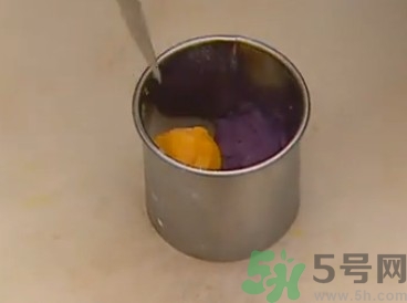 水晶月餅用的什么粉？水晶月餅的做法及配方