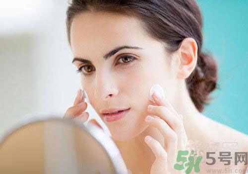 痘痘肌用什么護(hù)膚品好？痘痘肌護(hù)膚品推薦
