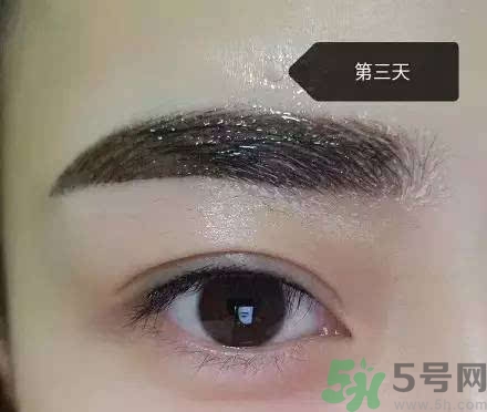 紋眉后多久恢復(fù)自然？紋眉多久能變得自得自然？