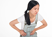 潰瘍性結(jié)腸炎肚子疼怎么辦？潰瘍性結(jié)腸炎是怎么引起的？