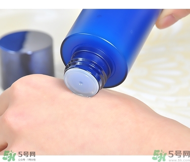 ahc水乳好用嗎？ahc水乳怎么樣？
