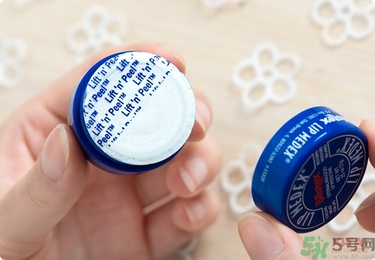 Blistex碧唇小藍罐好用嗎？怎么用？