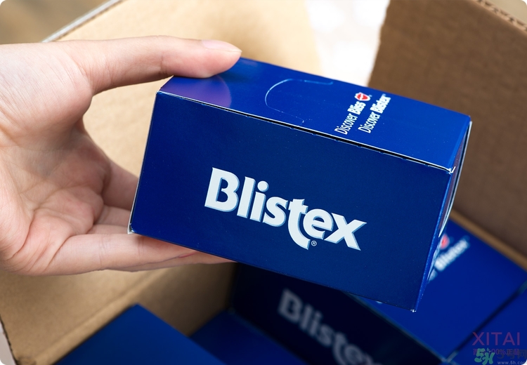 Blistex碧唇小藍罐好用嗎？怎么用？