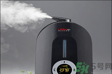 加濕器里可以加精油嗎？加濕器里可以加醋嗎？