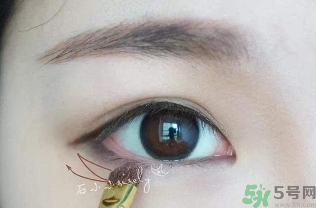 iu李智恩桃花妝怎么化？iu李智恩桃花妝怎么打造？
