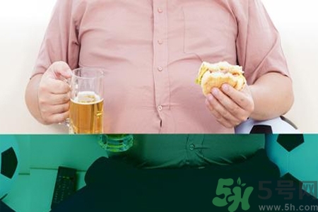 晚上不吃飯真的能減肥嗎？不吃晚飯的危害有哪些？