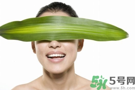 黑眼圈是怎么形成的？黑眼圈是什么原因引起的？