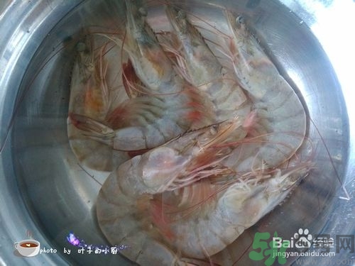 活蝦怎么處理干凈蝦線？活蝦怎么去蝦線？