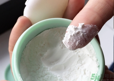 the saem得鮮散粉怎么樣？the saem薄荷散粉好用嗎？