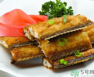 帶魚和西紅柿可以一起吃嗎？帶魚可以和番茄一起吃嗎？