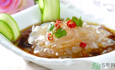 海蜇可以生吃嗎？海蜇可以炒著吃嗎？